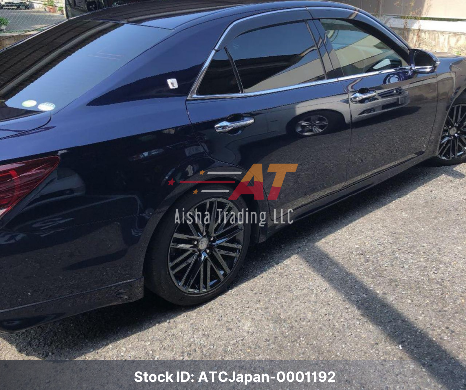 2017 Toyota Crown